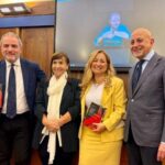 Alla fondazione Mondragone  la Storia della moda italiana: un “viaggio” tra tessuti, riti e miti dal Rinascimento a Valentino attraverso il  libro di Michelangelo Iossa